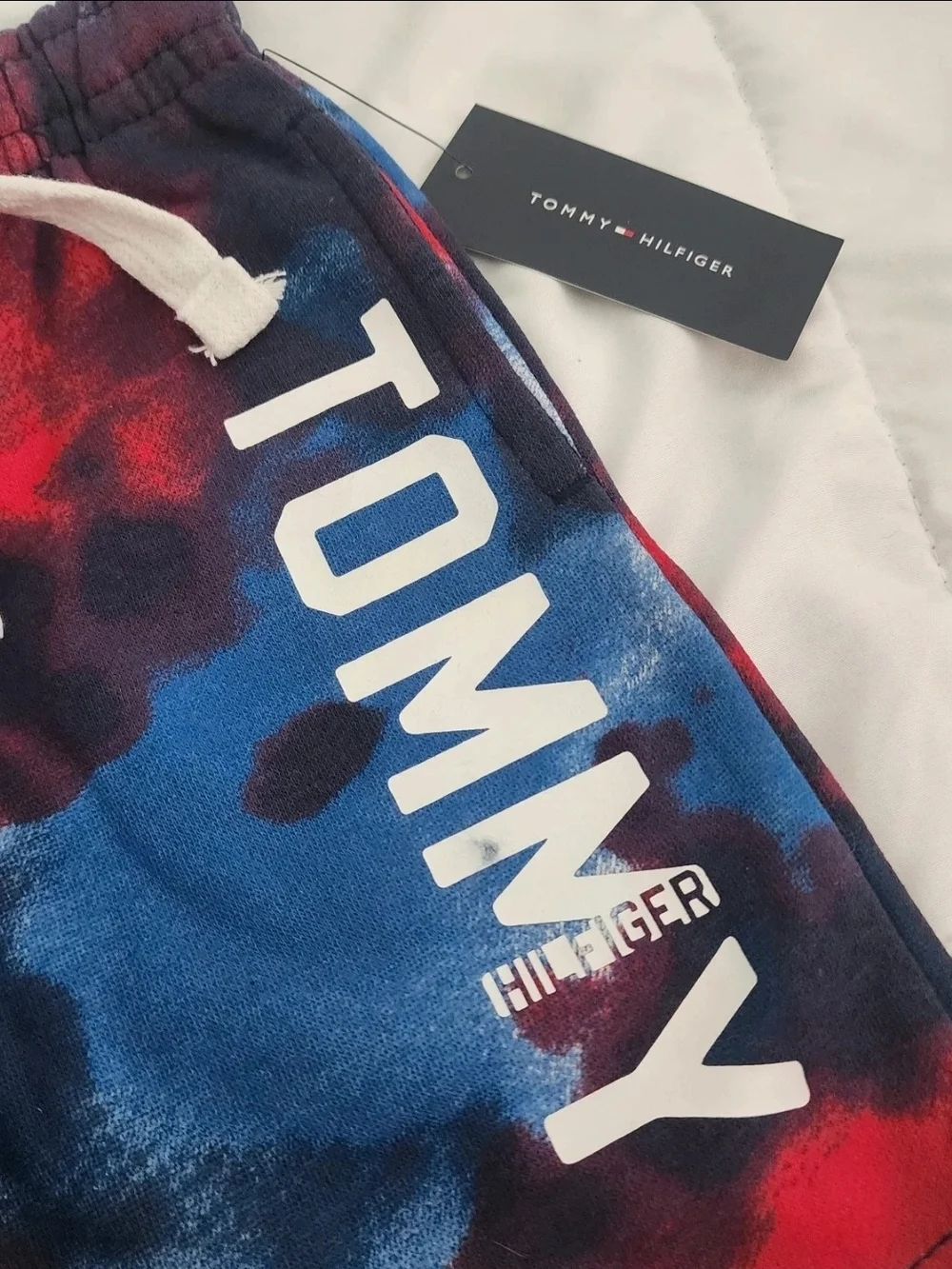 Tommy Hilfiger Boys Tie dye shorts size 4 years